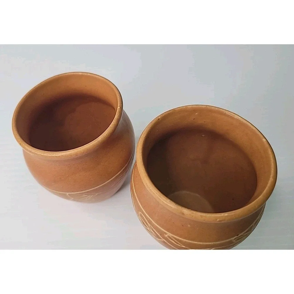 2 Handmade Small Studio Art Pottery‎ Vases Abstract Floral Design 3 1/4